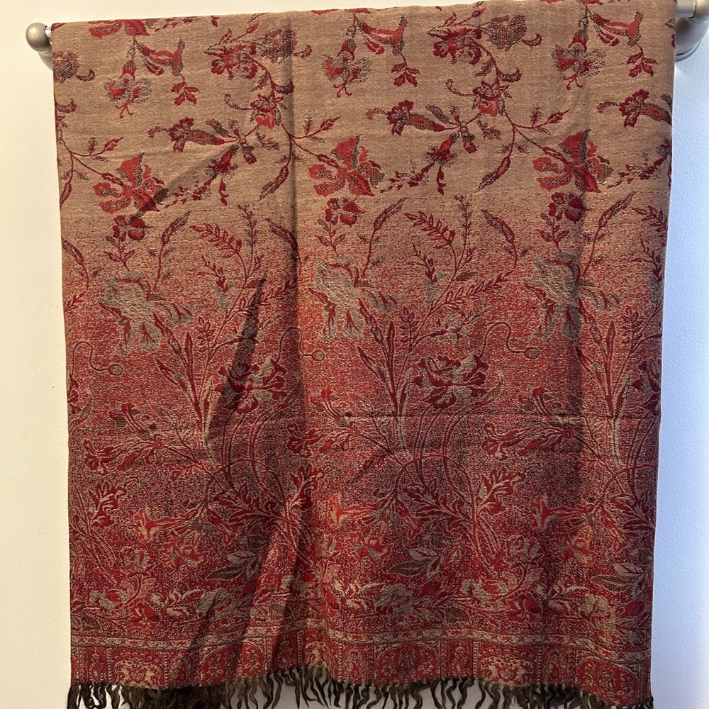 100% Pure Wool Nazakat Shawl – Hand-loomed, Reversible, Rare Floral Paisley NWT
